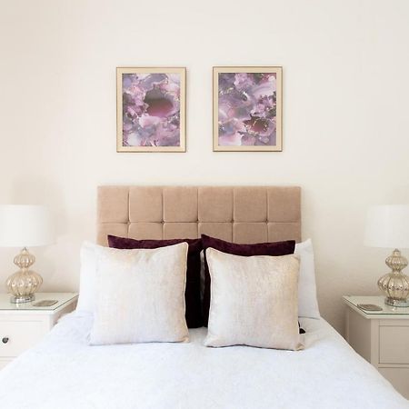 3 Bedroom Villa Attached To Host Home Free Parking Пърт Екстериор снимка